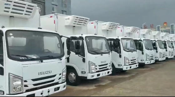 ভালো দাম 93KW 125HP ইসুজু রেফ্রিজারেটেড ভ্যান ডিজেল 4 × 2 ইসুজু ফ্রিজার ট্রাক অনলাইন